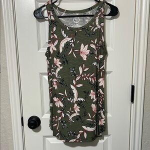Maurices Floral Green Sleeveless Top